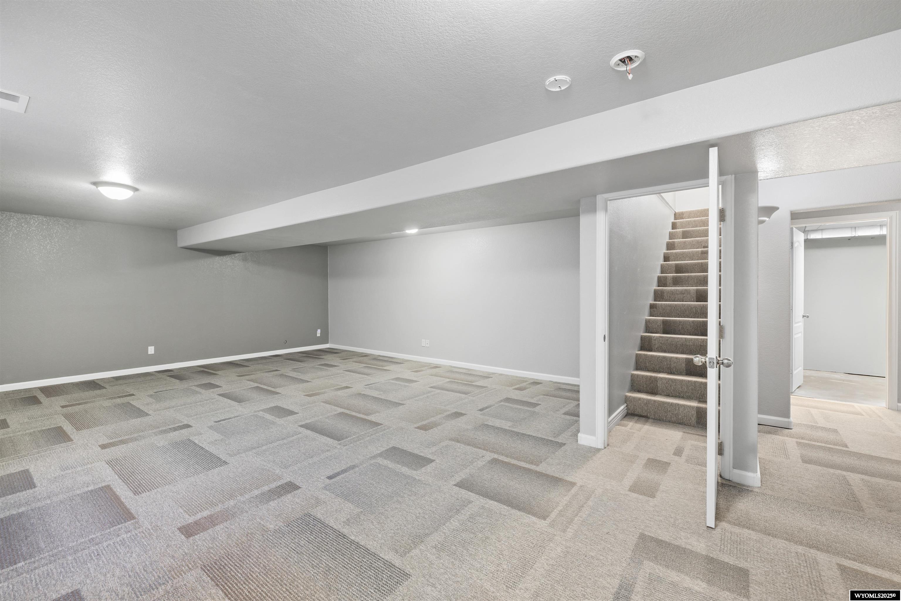 1620 Falconcrest Boulevard Casper, WY 82601 - Photo 26 of 37