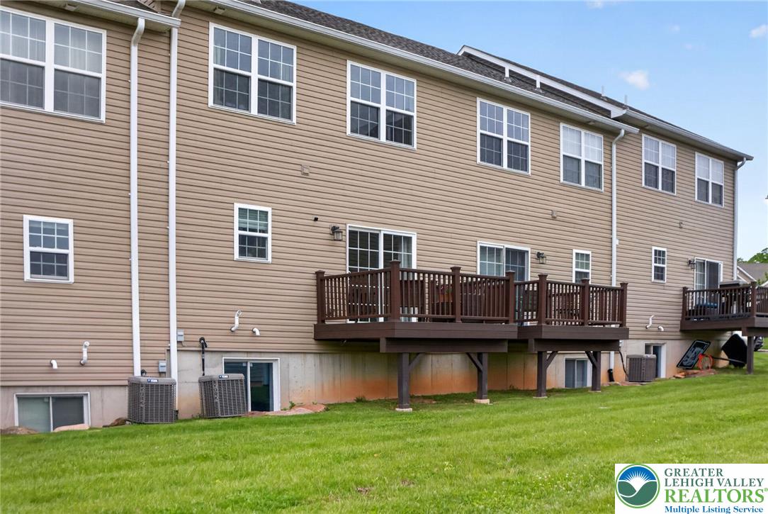 2271 Rising Hill Road Whitehall, PA 18052 - Photo 29 of 32 Gallery Image 29