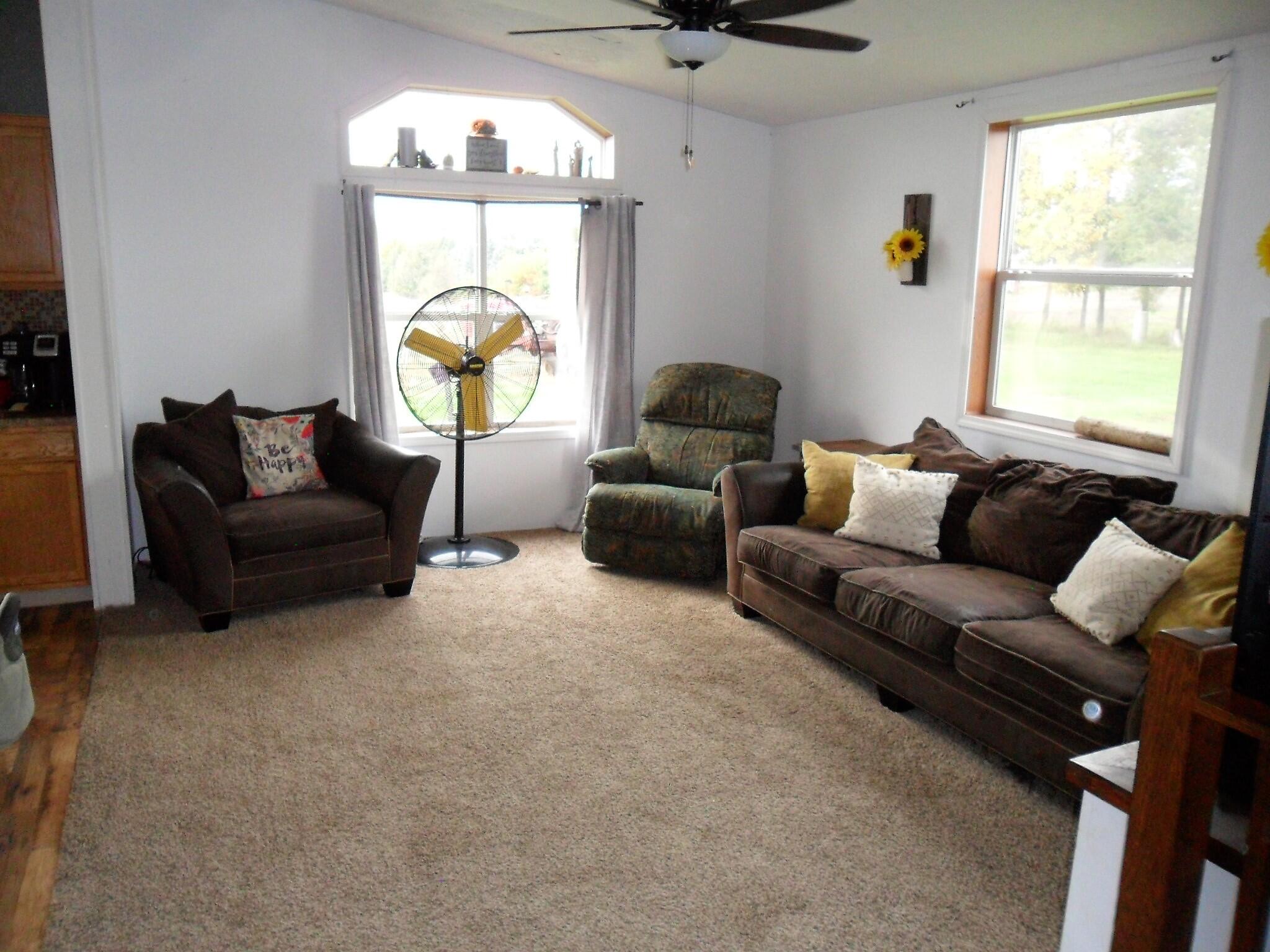 2172 Bowler Road Hastings, MI 49058 - Photo 7 of 35 SAM_0912
