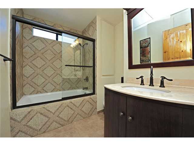 15750 Quail Mountain Road Poway, CA 92064 - Photo 14 of 25 Newly Remodeled Bathroom WIth Beautiful Tile/Vanity!!