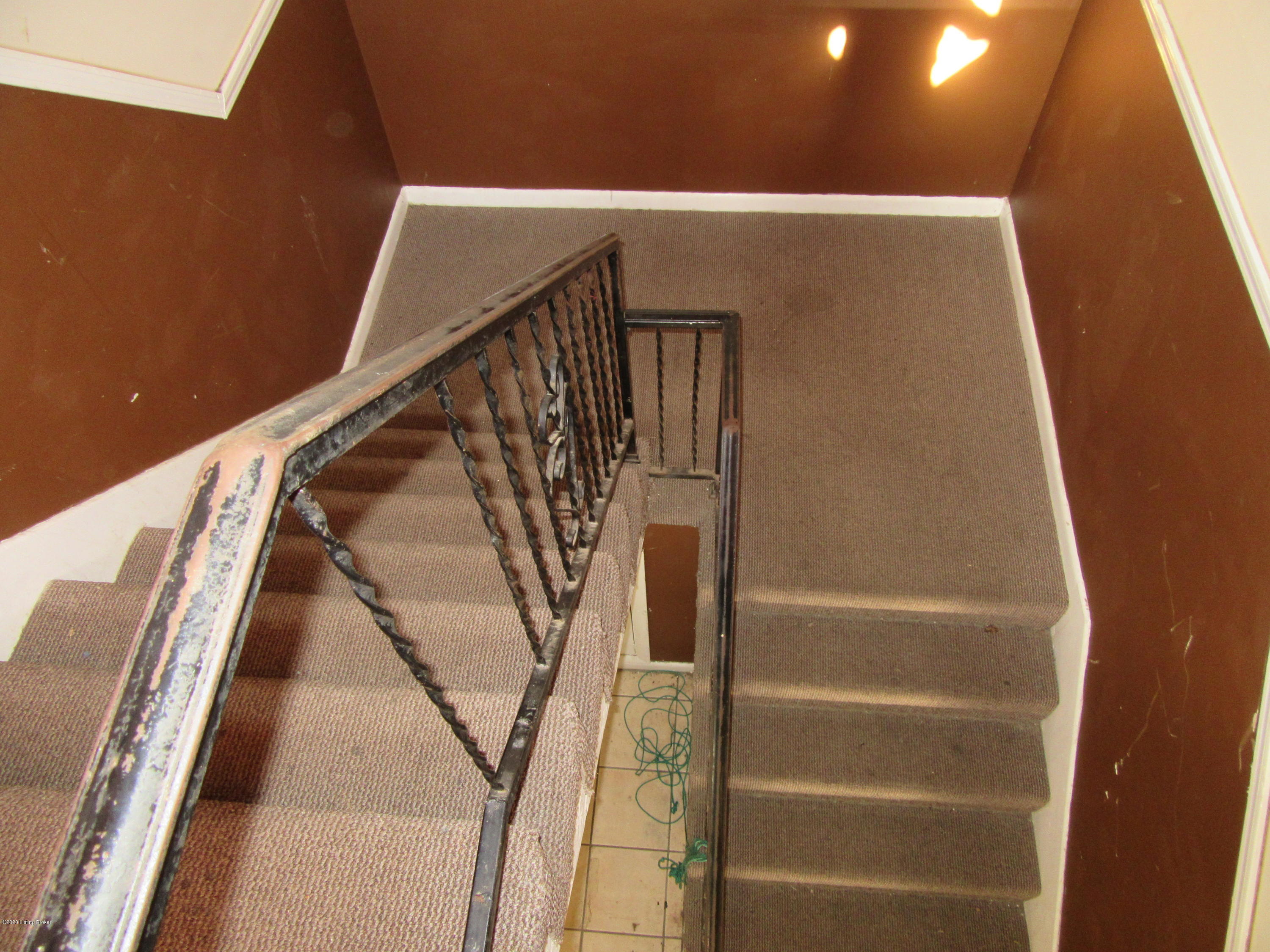 3100 Fordhaven Road Louisville, KY 40214 - Photo 15 of 15 IMG_5696