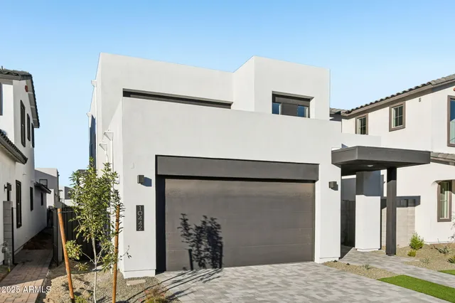 a view of a house with a small space