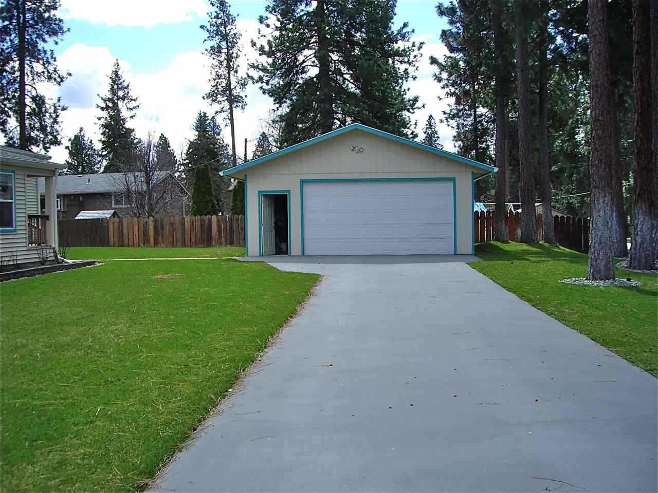 919 South Walnut Road Spokane Valley, WA 99206 - Photo 4 of 16 Gallery Image 4