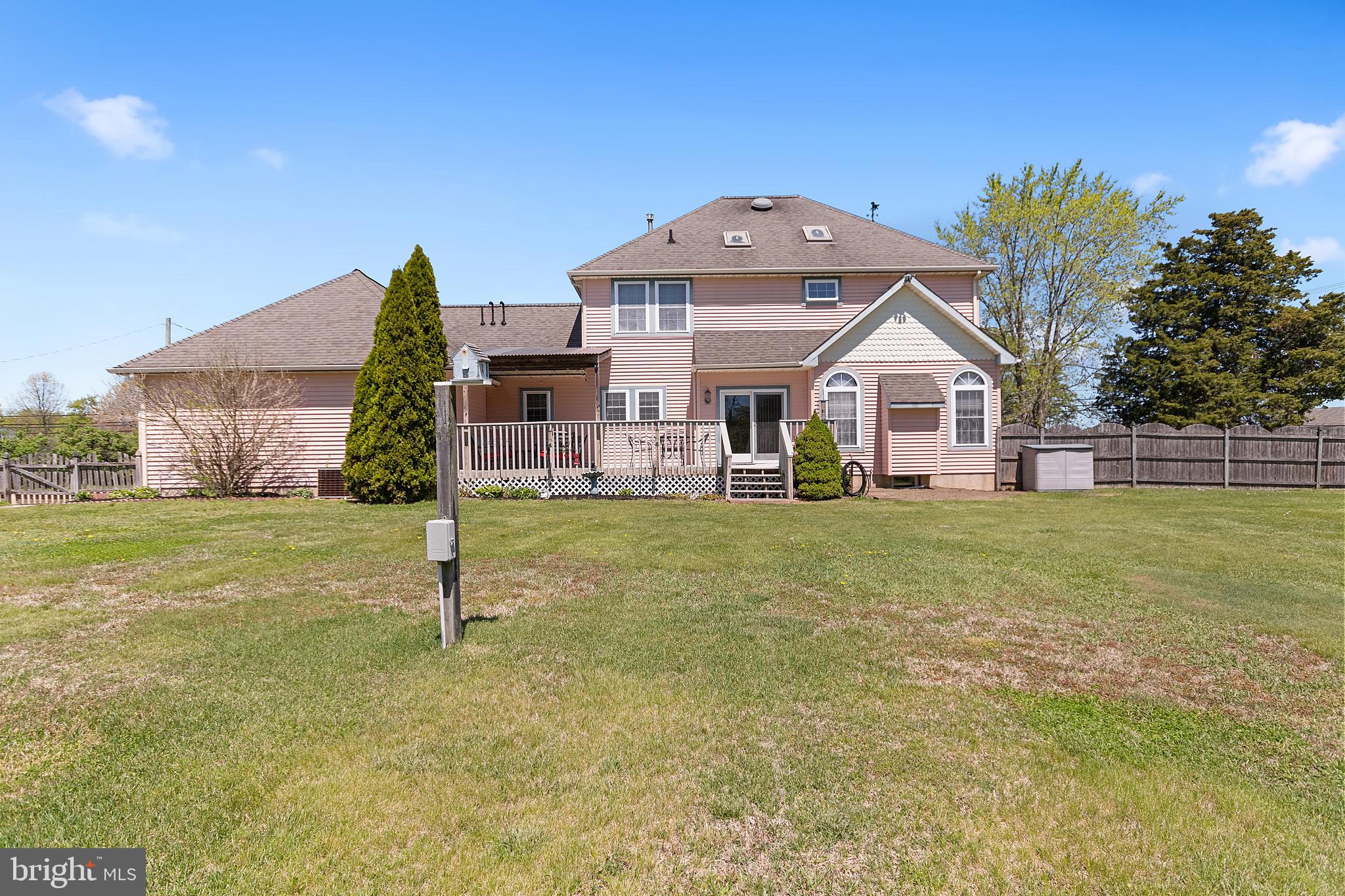 487 Radix Road Williamstown, NJ 08094 - Photo 33 of 36 a front view of a house with garden