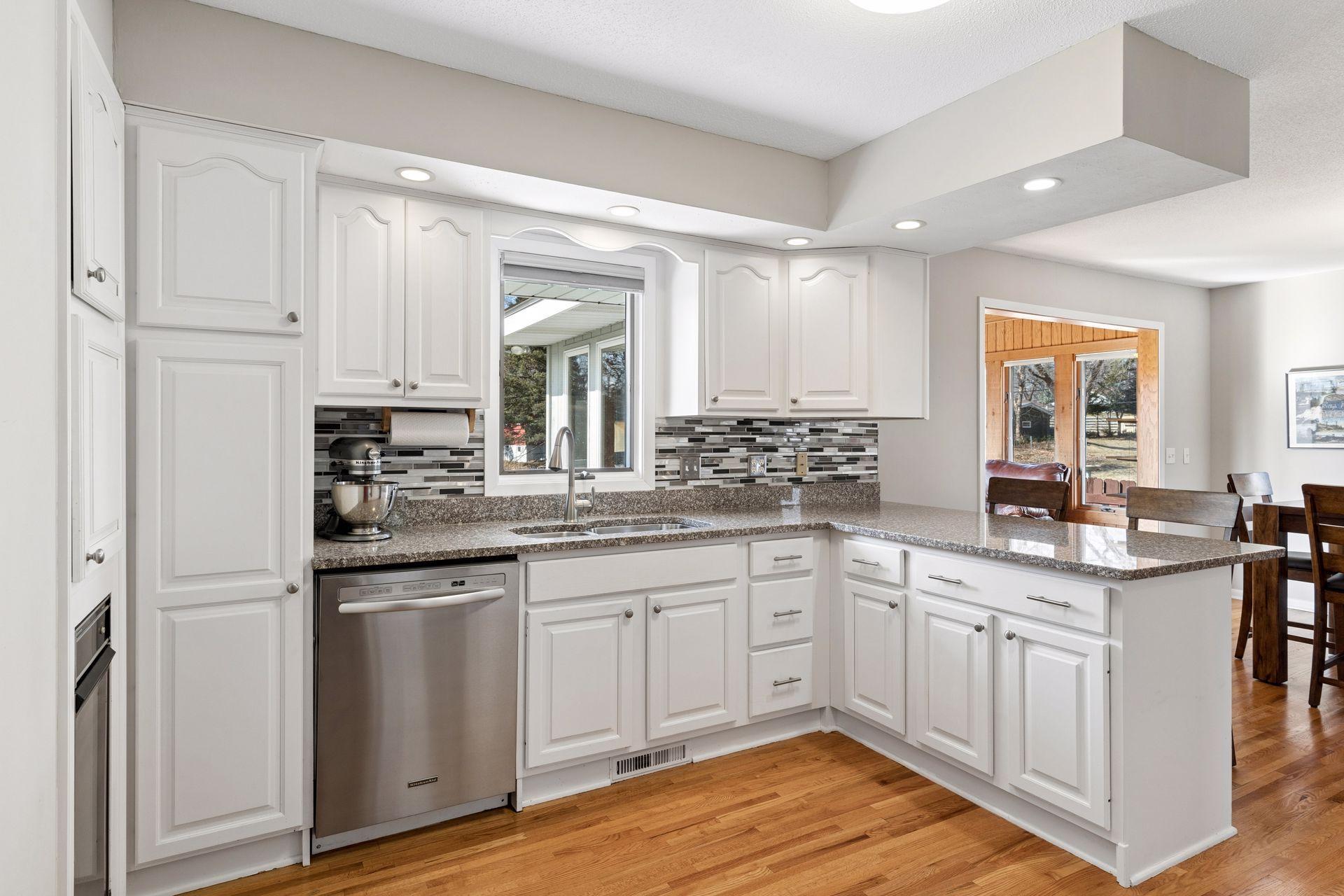 2555 Aladdin Street Roseville, MN 55113 - Photo 15 of 43