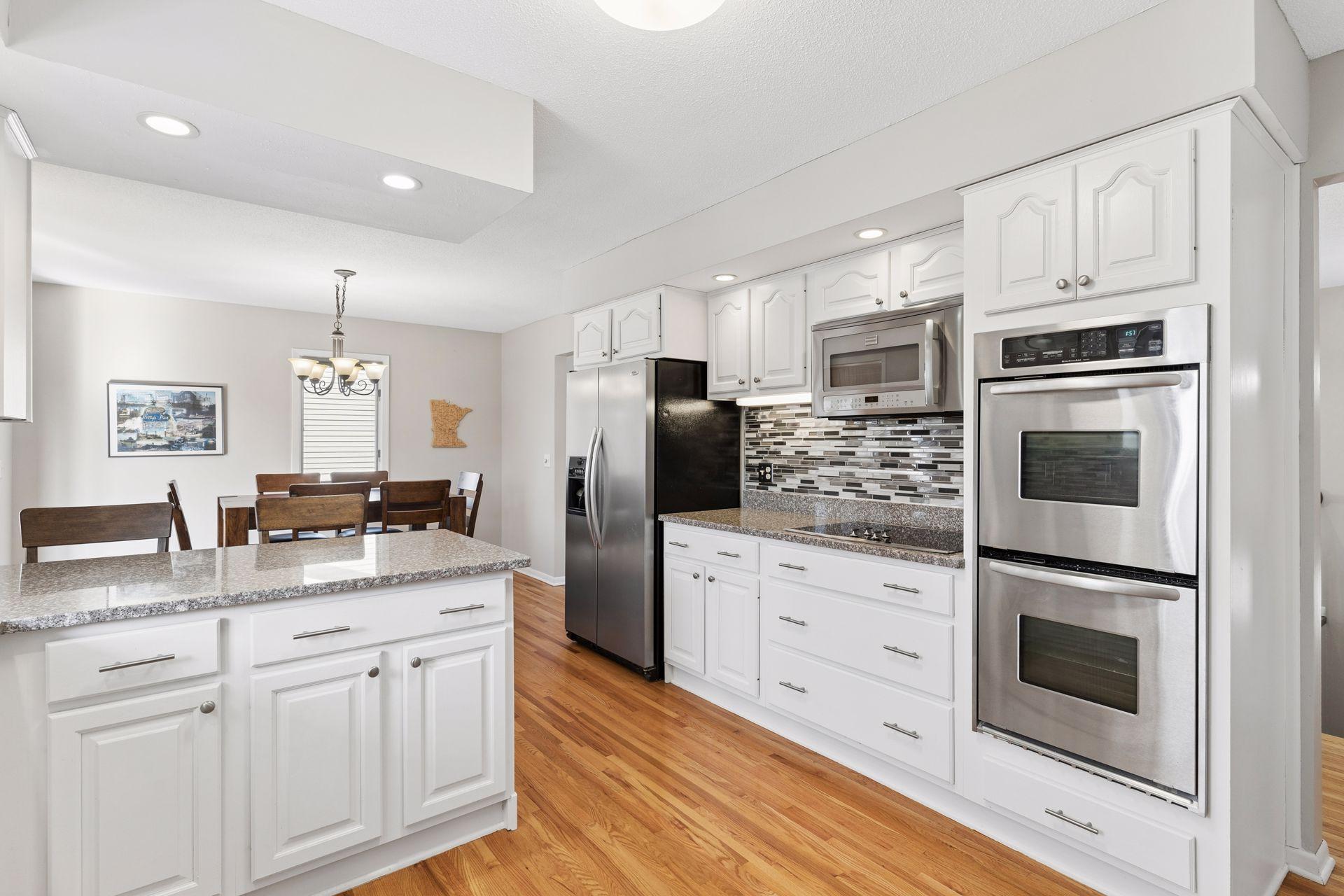 2555 Aladdin Street Roseville, MN 55113 - Photo 17 of 43