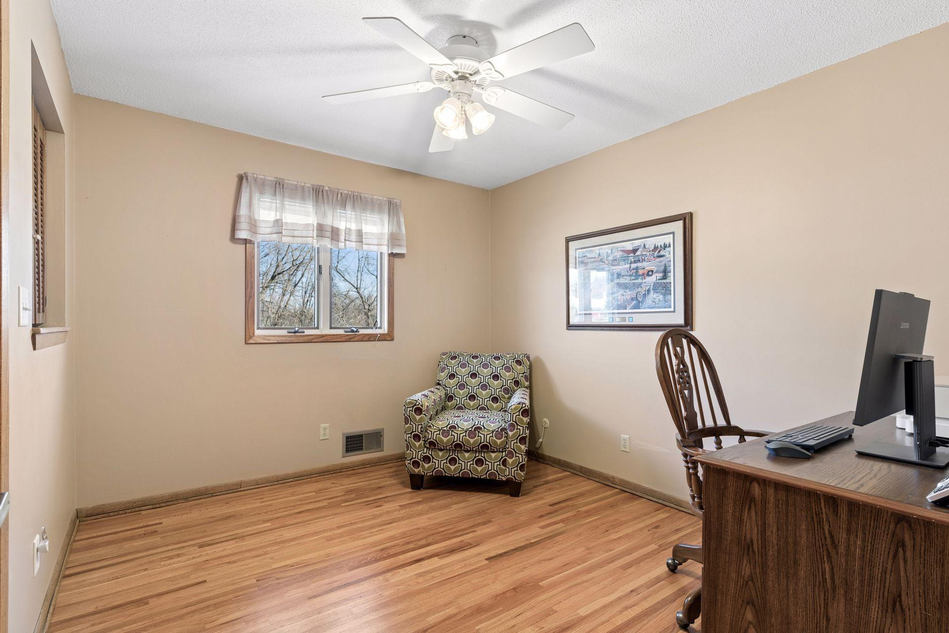 2555 Aladdin Street Roseville, MN 55113 - Photo 24 of 43