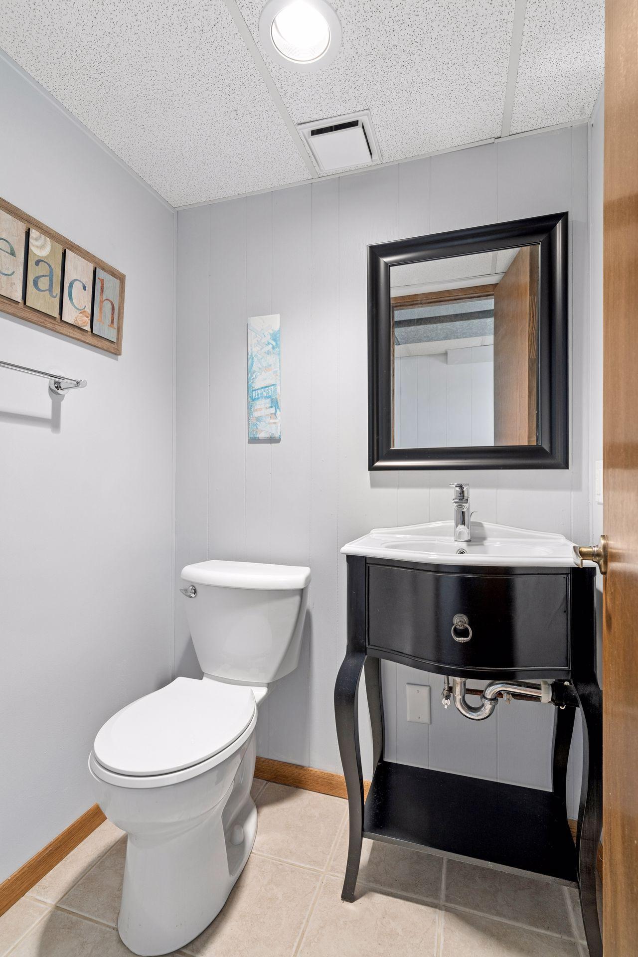 2555 Aladdin Street Roseville, MN 55113 - Photo 32 of 43