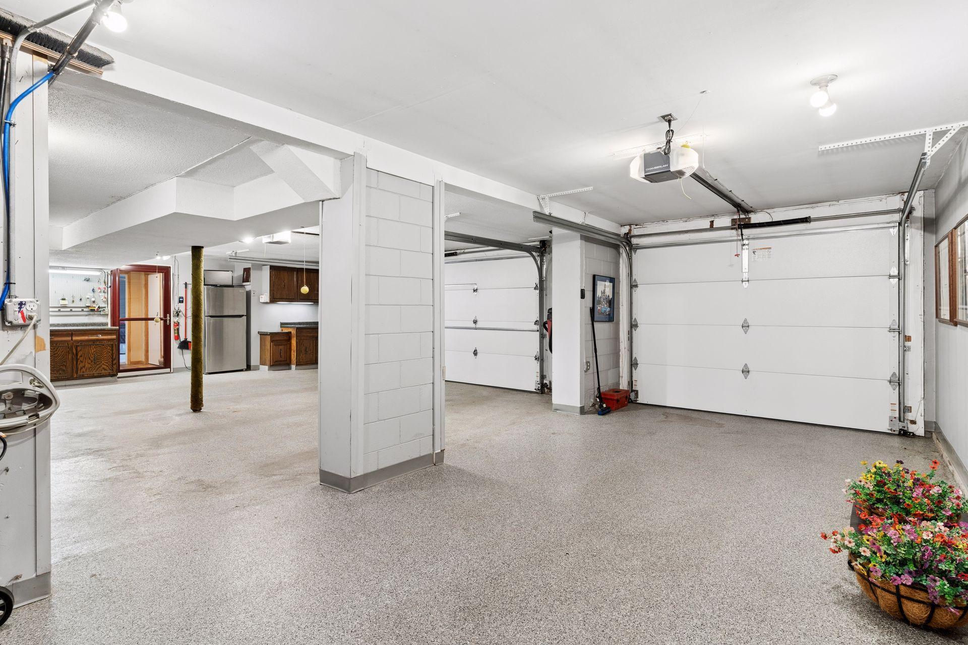 2555 Aladdin Street Roseville, MN 55113 - Photo 38 of 43