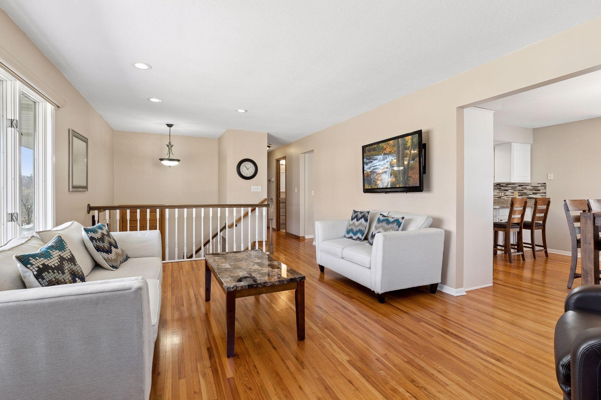 2555 Aladdin Street Roseville, MN 55113 - Photo 8 of 43