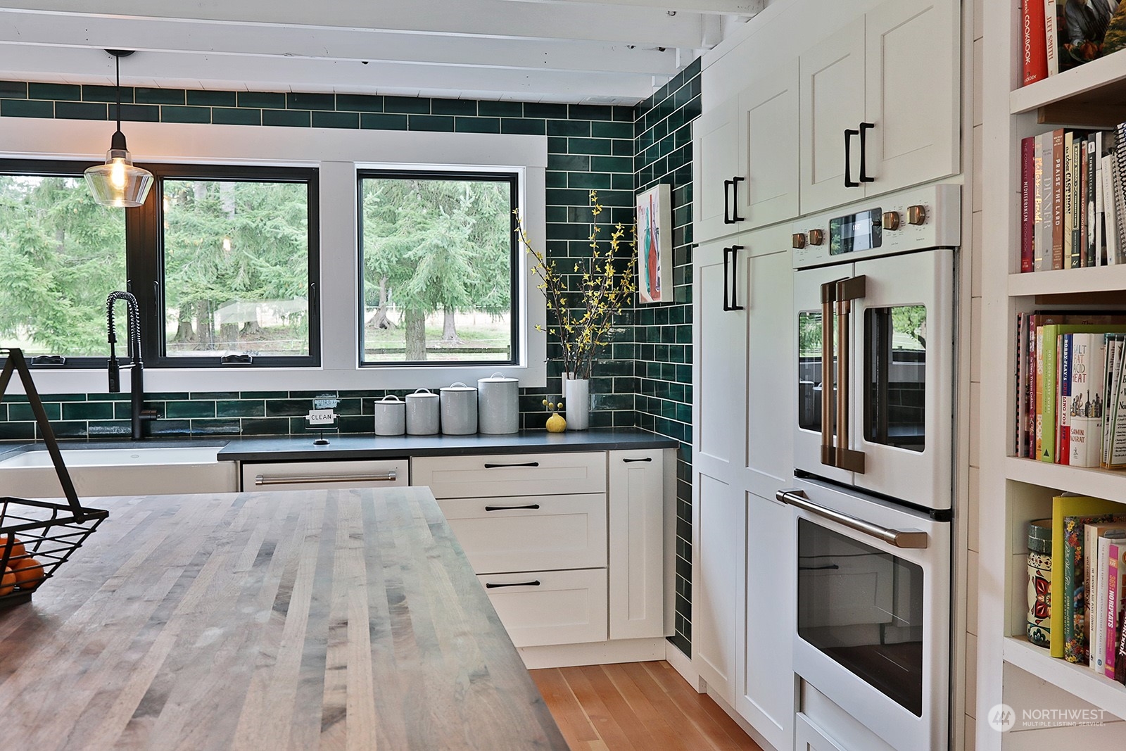 5575 Langley Road Langley, WA 98260 - Photo 11 of 40 Gallery Image 11
