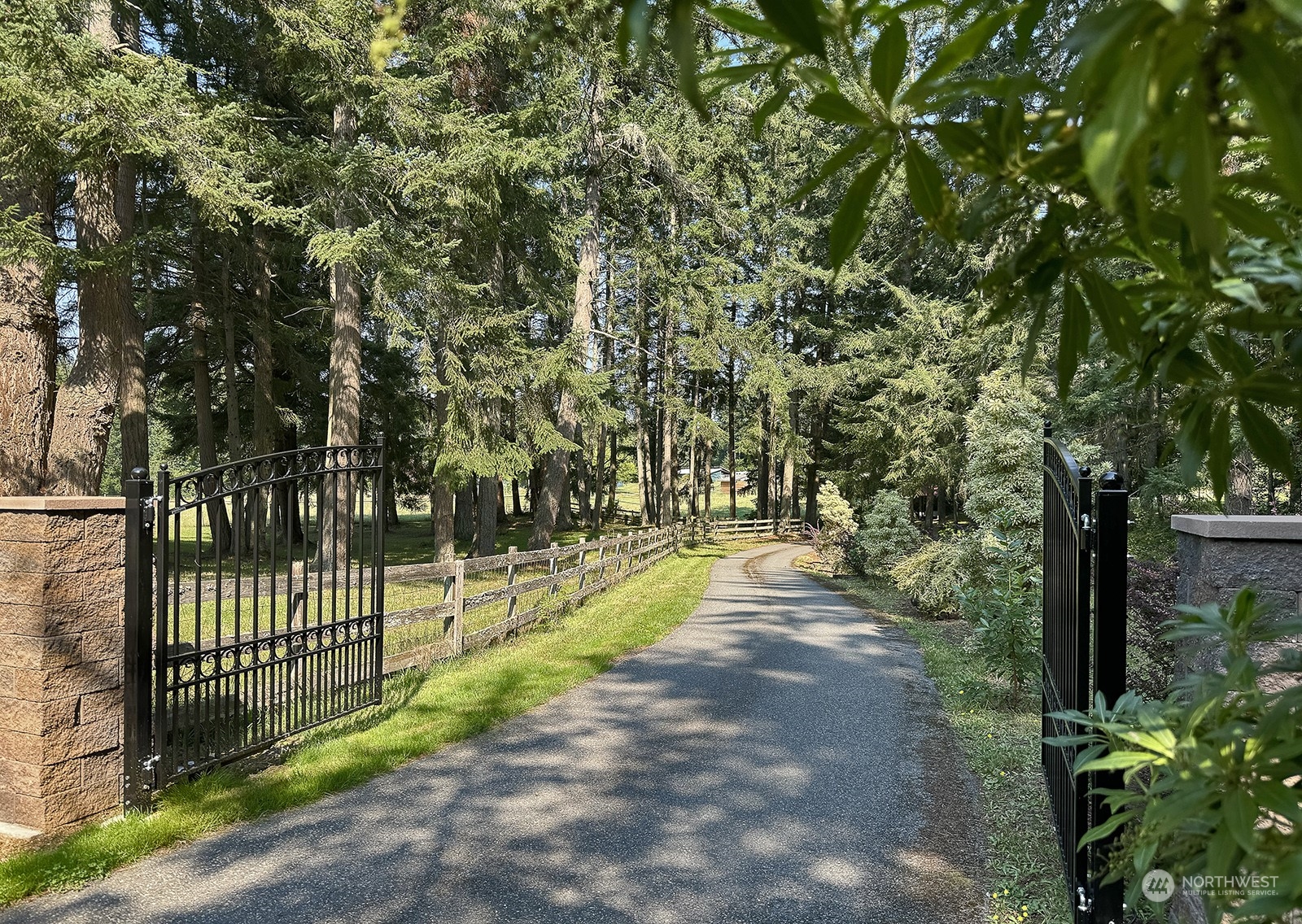 5575 Langley Road Langley, WA 98260 - Photo 39 of 40 Gallery Image 39