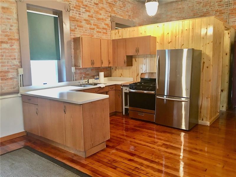 1752 Mercer Grove City Road Mercer, PA 16137 - Photo 4 of 13