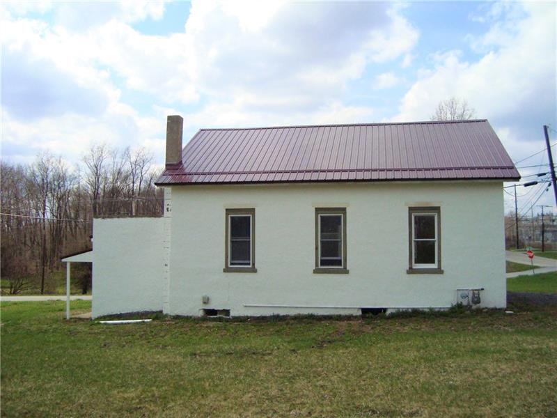 1752 Mercer Grove City Road Mercer, PA 16137 - Photo 9 of 13