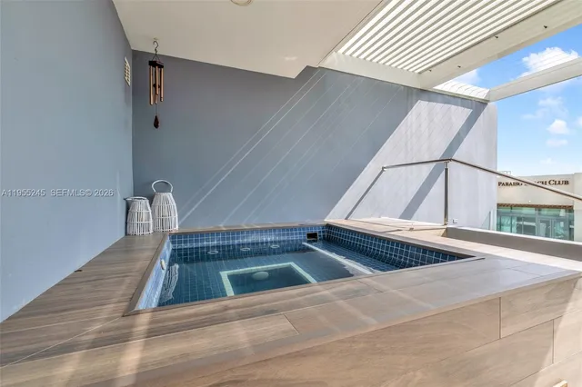 $19,900 | 650 Northeast 32nd Street, Unit BH4, Miami, FL 33137