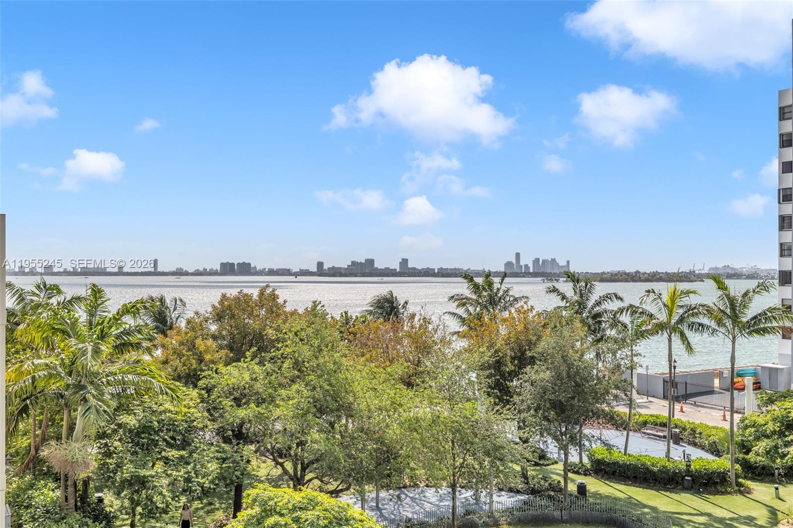 650 Northeast 32nd Street, Unit BH4 Miami, FL 33137 - Photo 3 of 29