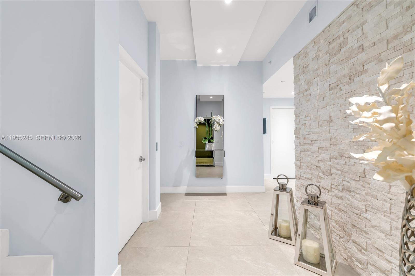 650 Northeast 32nd Street, Unit BH4 Miami, FL 33137 - Photo 5 of 29