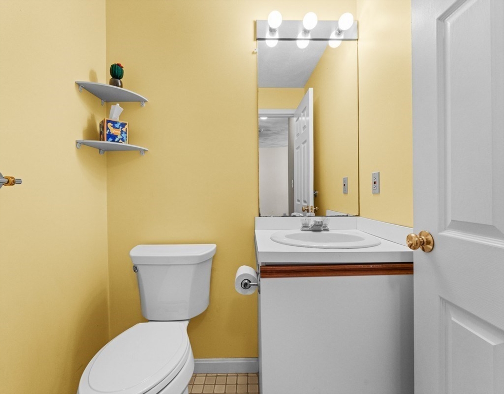 477 Northboro Road West, Unit 8 Marlborough, MA 01752 - Photo 20 of 41