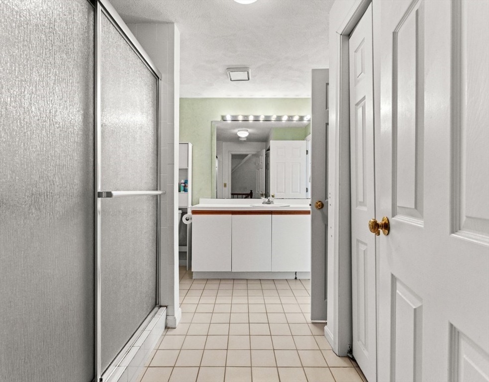 477 Northboro Road West, Unit 8 Marlborough, MA 01752 - Photo 26 of 41