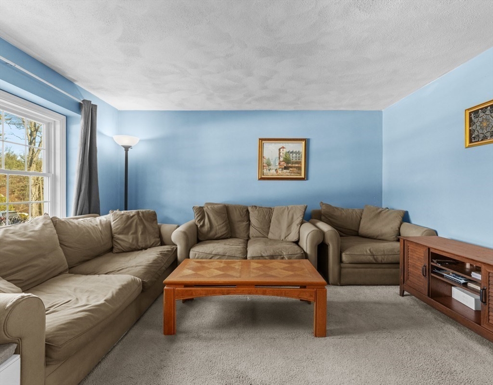 477 Northboro Road West, Unit 8 Marlborough, MA 01752 - Photo 5 of 41