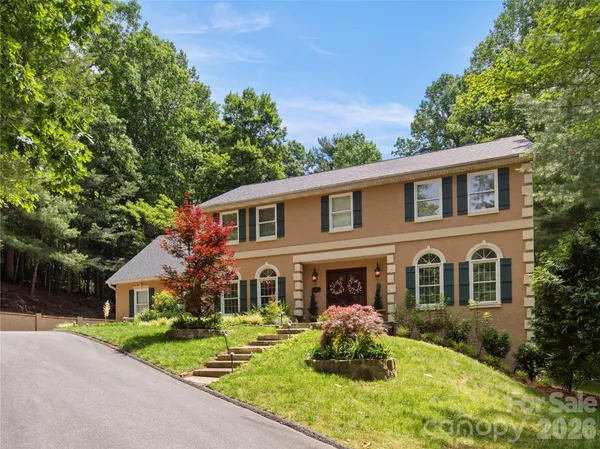 $1,390,000 | 105 Braeside Circle, Asheville, NC 28803