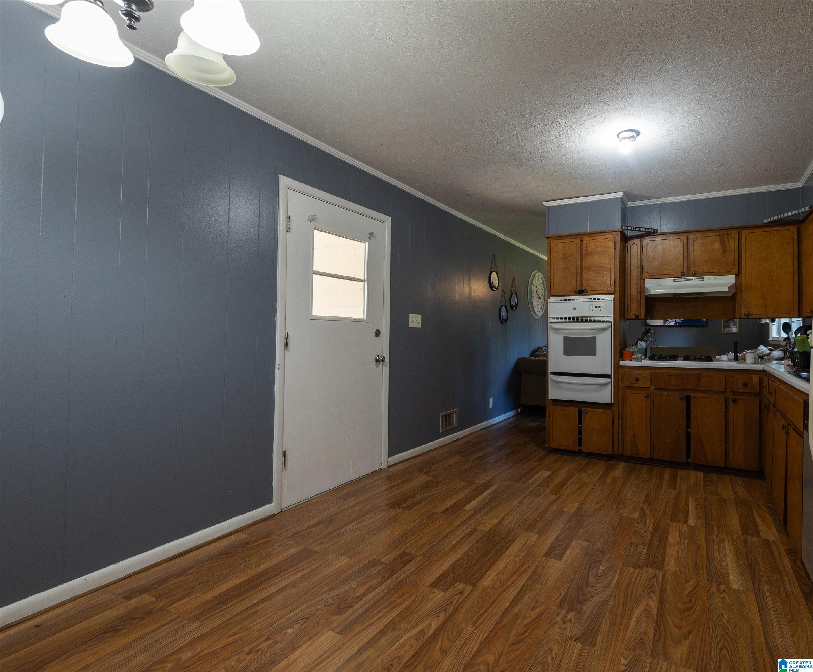728 Dagun Street Anniston, AL 36206 - Photo 6 of 13