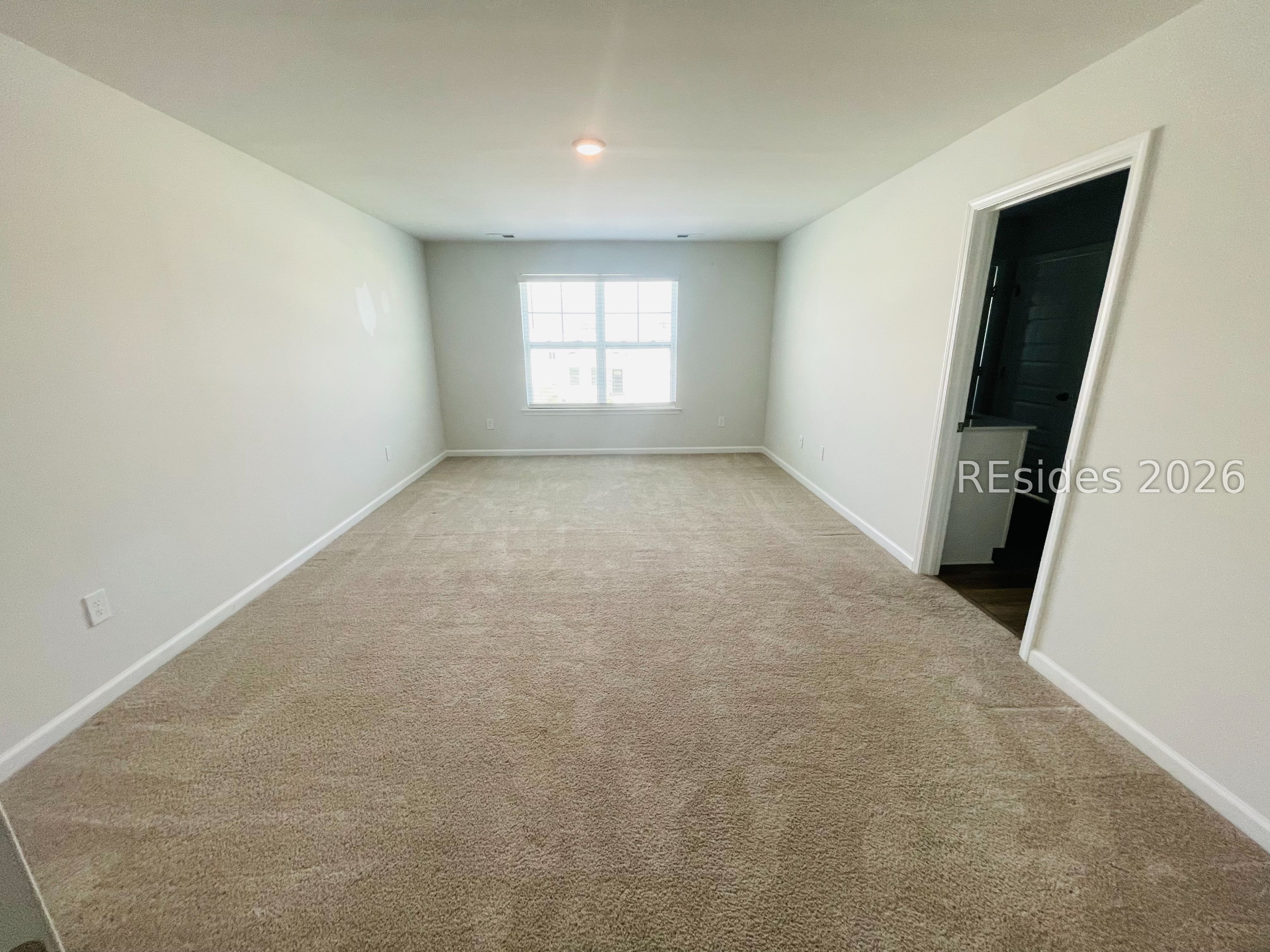 120 Hiatus Court Ridgeland, SC 29936 - Photo 7 of 39 Main Suite-Up stairs