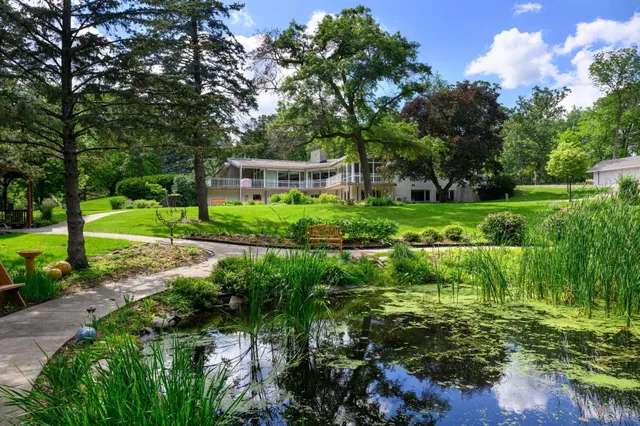 $1,500,000 | 5650 Weatherhill Road Southwest, Rochester, MN 55902