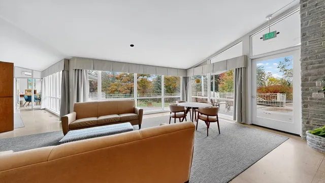 $1,500,000 | 5650 Weatherhill Road Southwest, Rochester, MN 55902