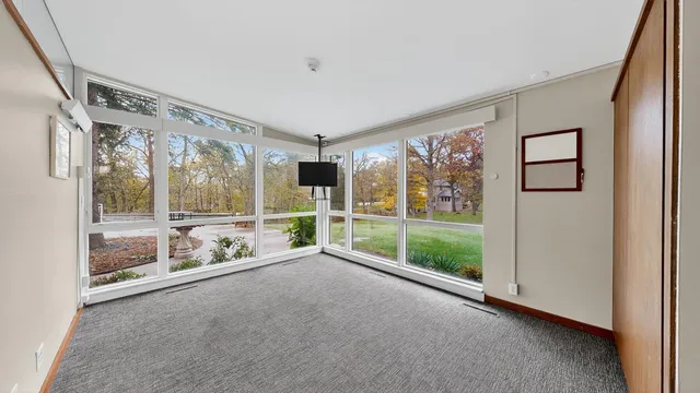 $1,500,000 | 5650 Weatherhill Road Southwest, Rochester, MN 55902