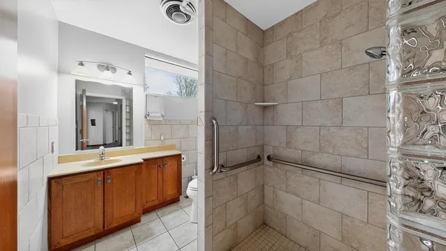 $1,500,000 | 5650 Weatherhill Road Southwest, Rochester, MN 55902