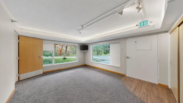 $1,500,000 | 5650 Weatherhill Road Southwest, Rochester, MN 55902