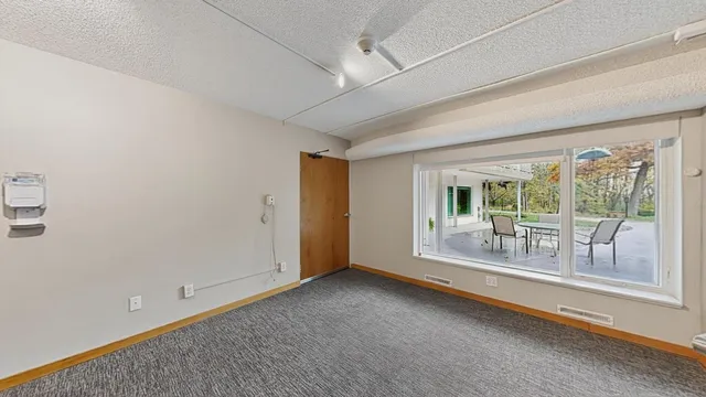 $1,500,000 | 5650 Weatherhill Road Southwest, Rochester, MN 55902