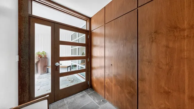 $1,500,000 | 5650 Weatherhill Road Southwest, Rochester, MN 55902