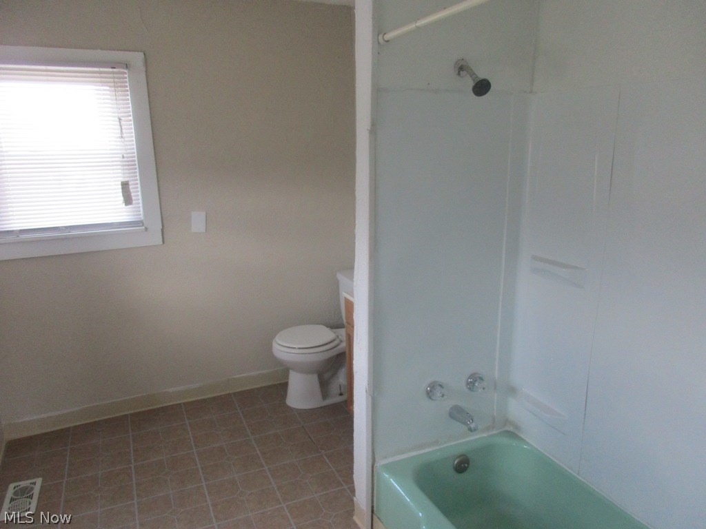 3641 Independence Road Cleveland, OH 44105 - Photo 5 of 7 Gallery Image 5