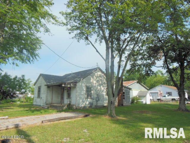 900 West 3rd Street Flora, IL 62839 - Photo 1 of 48 Gallery Image 1