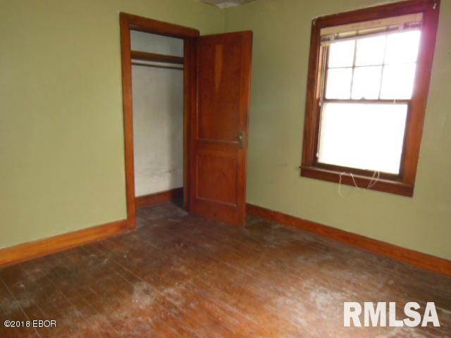 900 West 3rd Street Flora, IL 62839 - Photo 13 of 48 Gallery Image 13