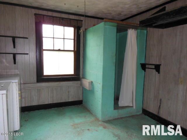 900 West 3rd Street Flora, IL 62839 - Photo 20 of 48 Gallery Image 20