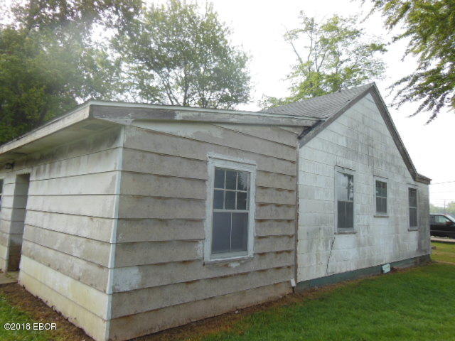 900 West 3rd Street Flora, IL 62839 - Photo 34 of 48 Gallery Image 34
