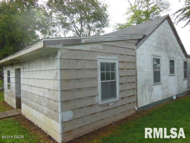 900 West 3rd Street Flora, IL 62839 - Photo 35 of 48 Gallery Image 35