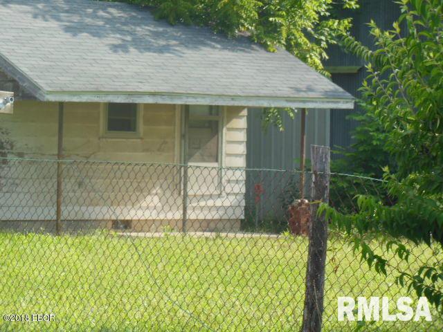 900 West 3rd Street Flora, IL 62839 - Photo 44 of 48 Gallery Image 44