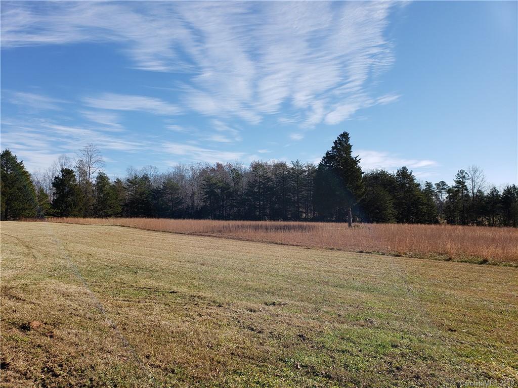 8131 Oak Tree Road Sharon, SC 29742 - Photo 2 of 36 a view of an outdoor space and a yard
