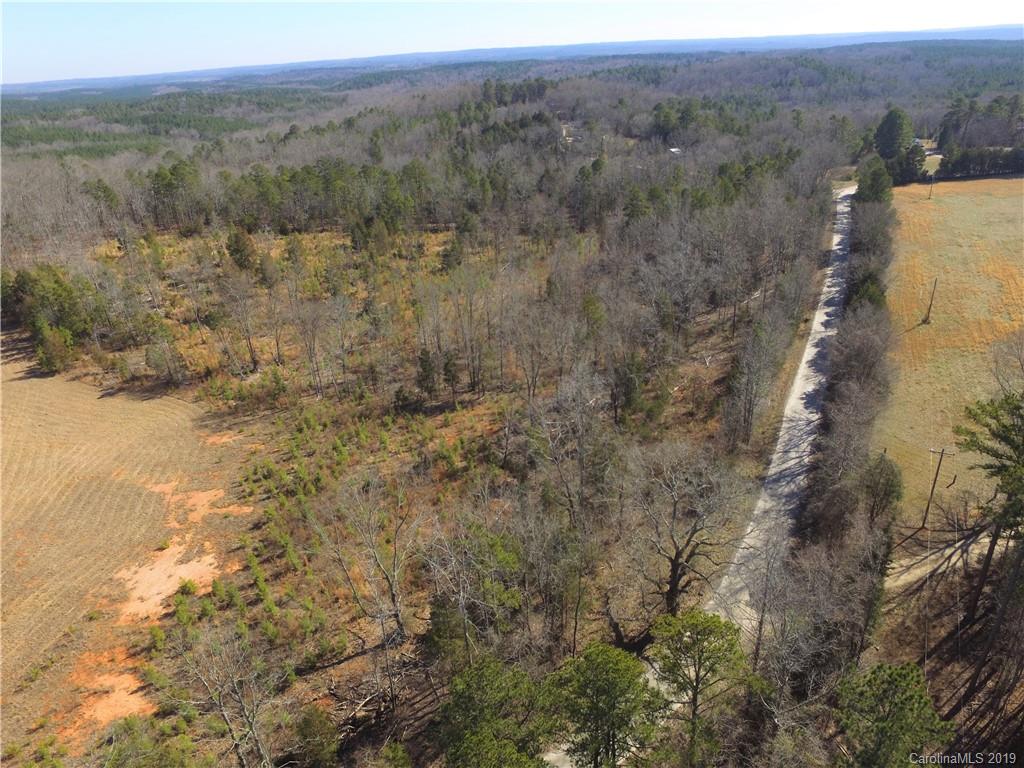 8131 Oak Tree Road Sharon, SC 29742 - Photo 30 of 36 a view of a yard with an ocean