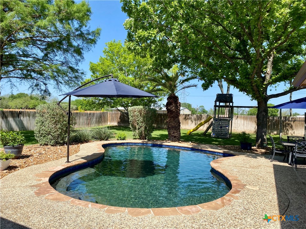 256 Las Brisas Boulevard Seguin, TX 78155 - Photo 19 of 25