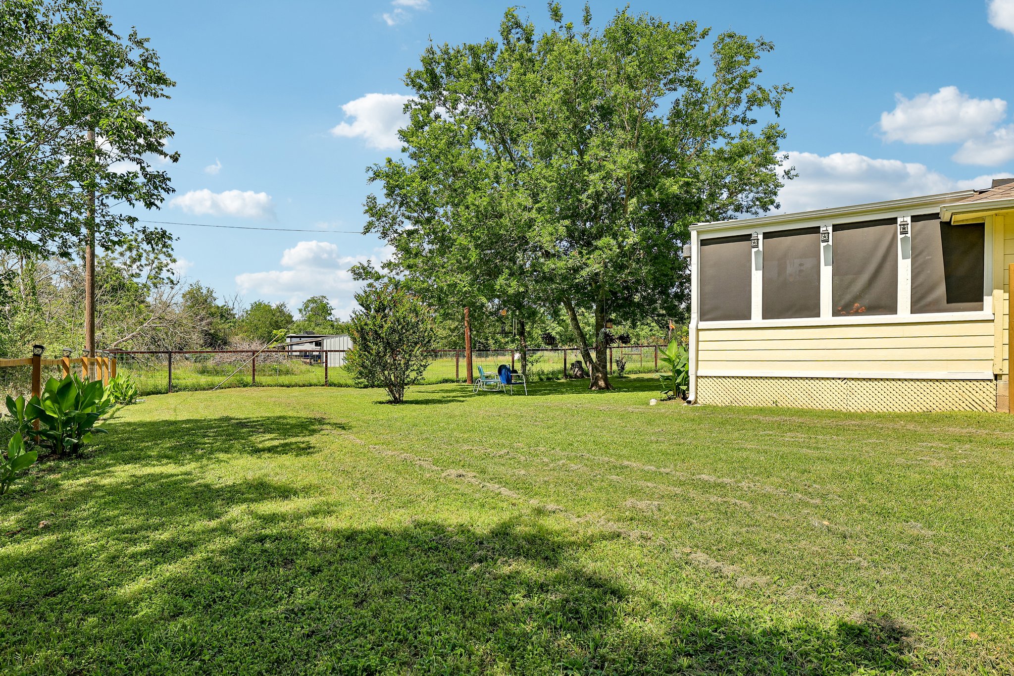 94 Louise Street Elgin, TX 78621 - Photo 30 of 38