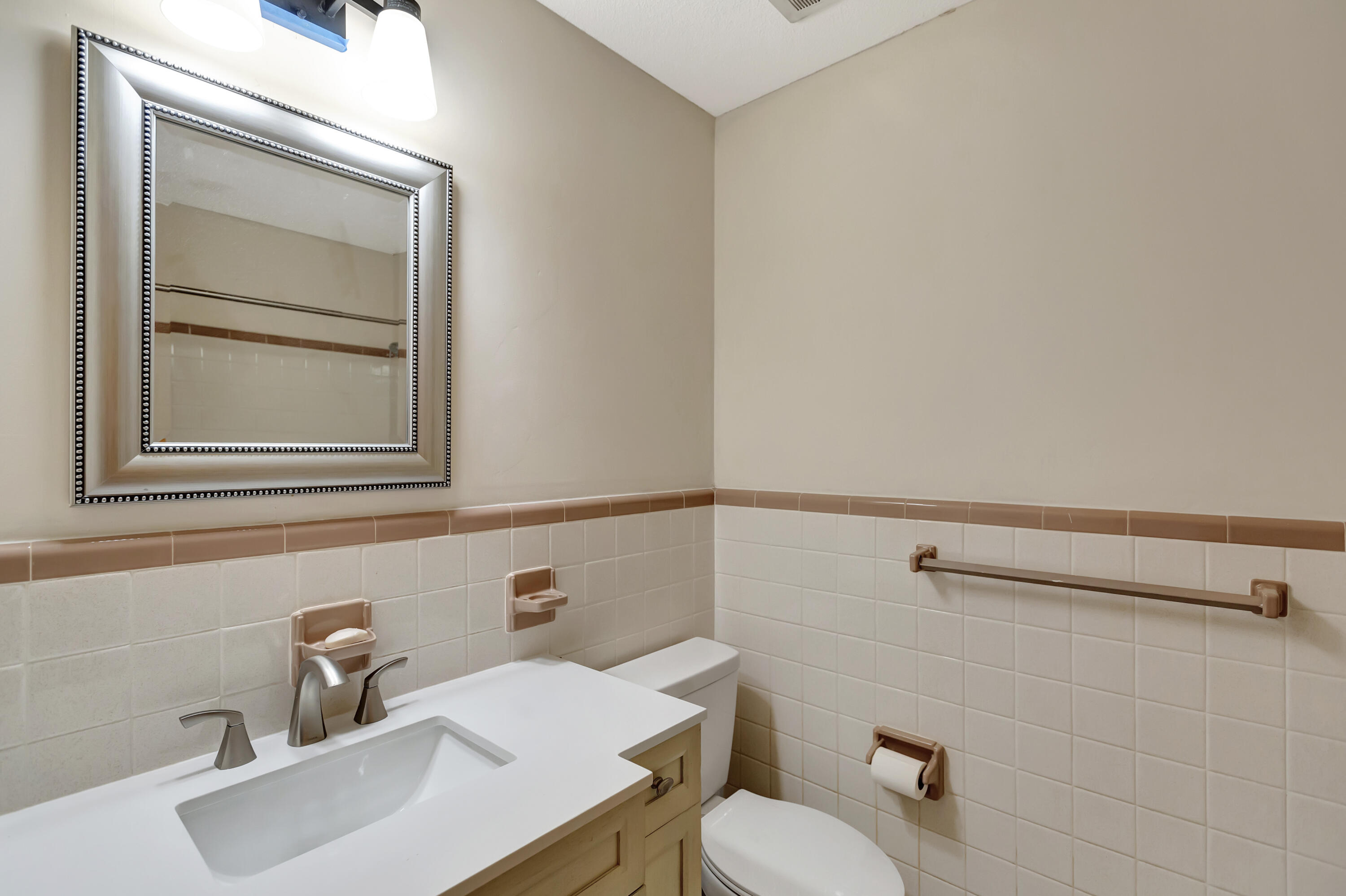 102 Claudia Drive Ladson, SC 29456 - Photo 12 of 24 296A1611