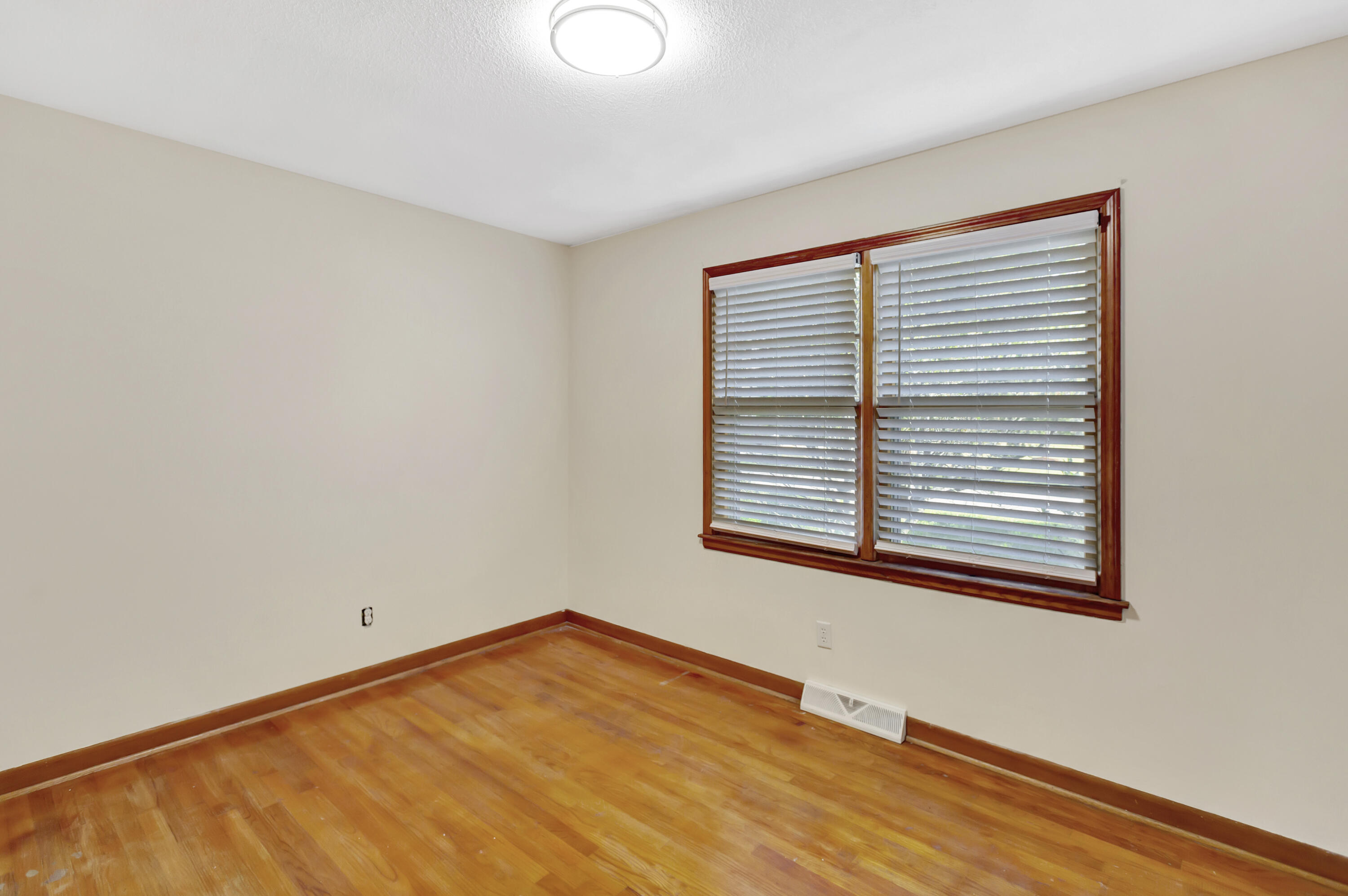 102 Claudia Drive Ladson, SC 29456 - Photo 14 of 24 296A1623