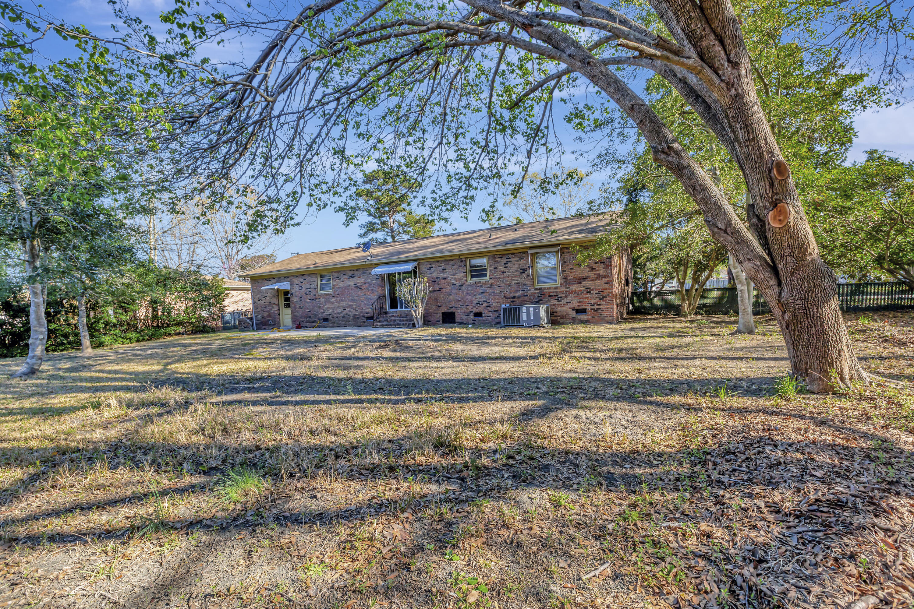 102 Claudia Drive Ladson, SC 29456 - Photo 23 of 24 296A1659