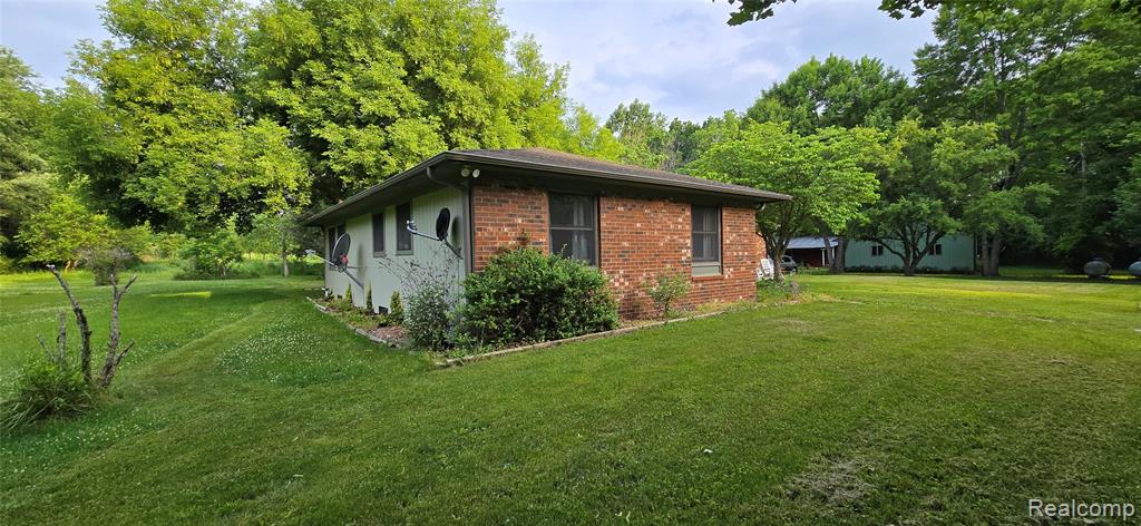 16744 Arnold Road Gregory, MI 48137 - Photo 12 of 67