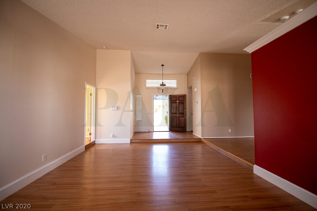 3605 North Solitude Road Las Vegas, NV 89108 - Photo 11 of 28 Gallery Image 11
